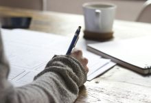Learning materials and study notes, illustrative photograph